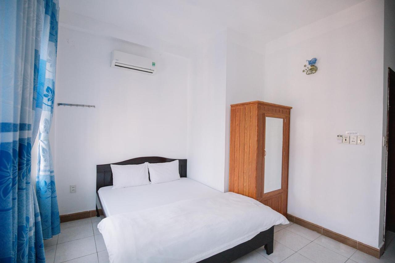 Lum Dong Tien Hotel Hue Buitenkant foto