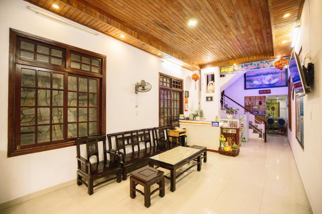 Lum Dong Tien Hotel Hue Buitenkant foto