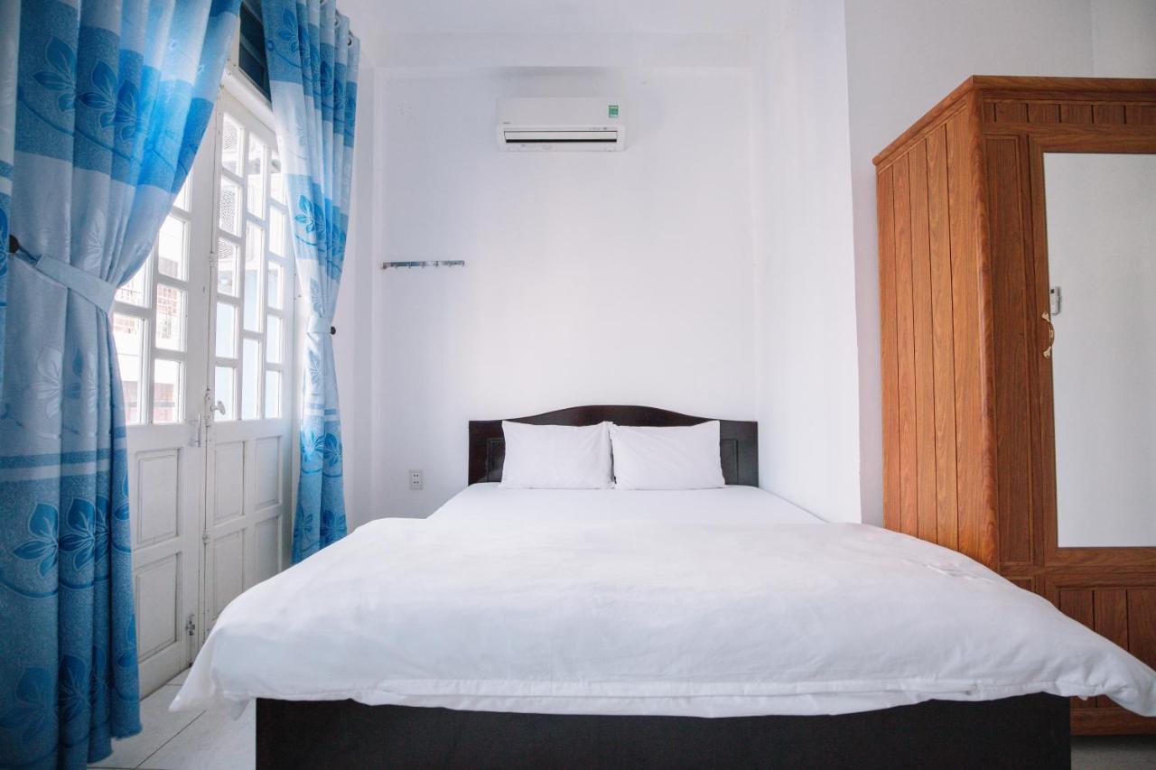 Lum Dong Tien Hotel Hue Buitenkant foto