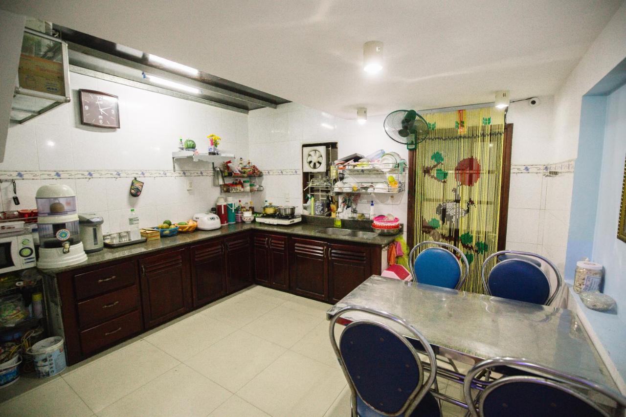 Lum Dong Tien Hotel Hue Buitenkant foto