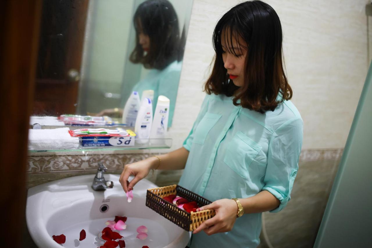 Lum Dong Tien Hotel Hue Buitenkant foto